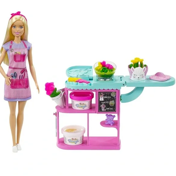 Barbies Lot NEW! - Picture 2 of 11